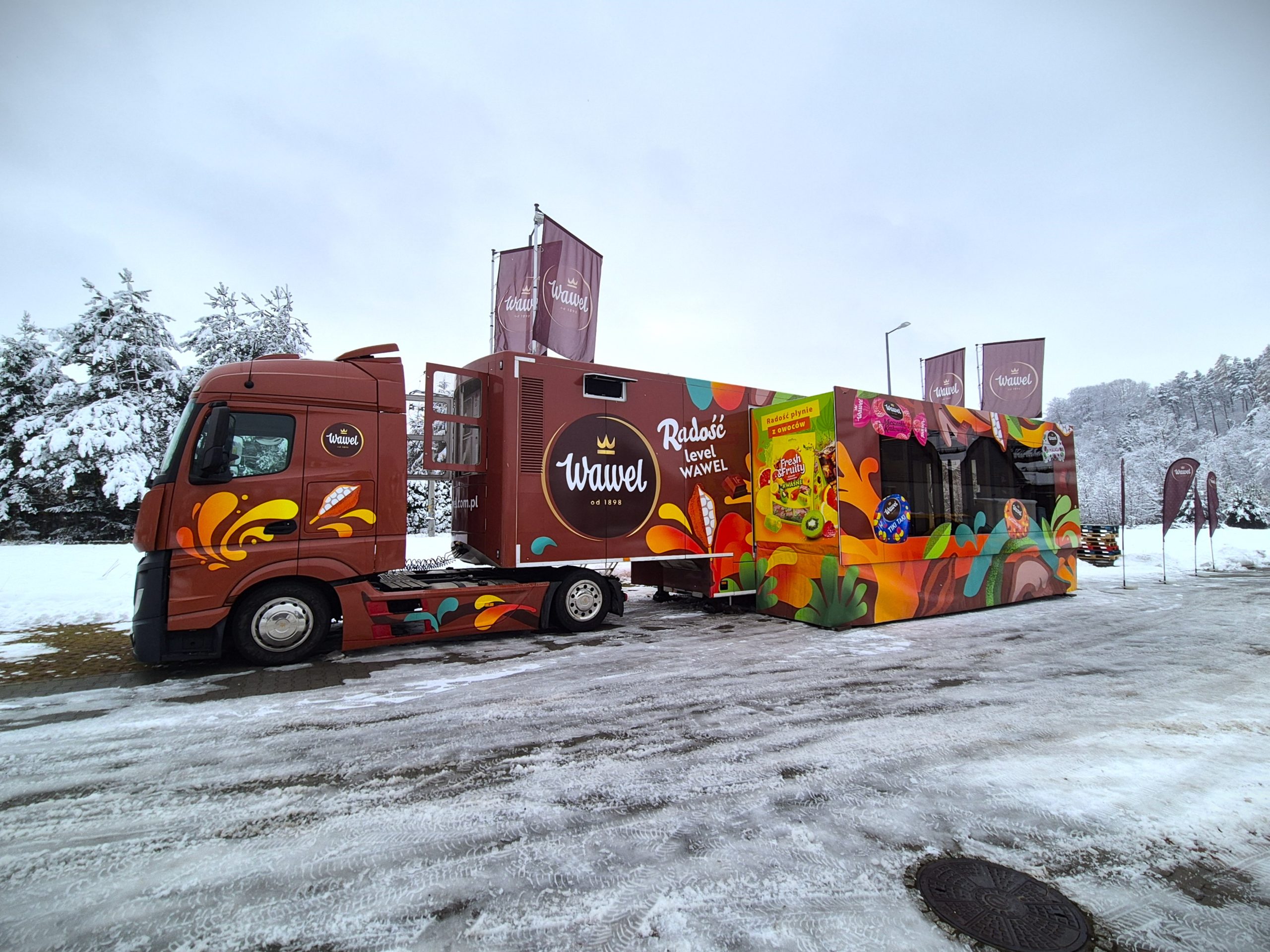 Słodka zabawa z Wawel Truck w Warszawie | Mikołajki 2025